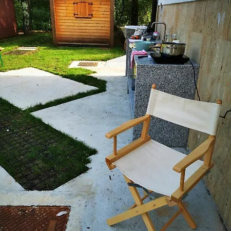 Lüks kamp alanı Krasen Kras 104 *