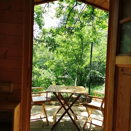 Krasen Kras 104 Lüks kamp alanı