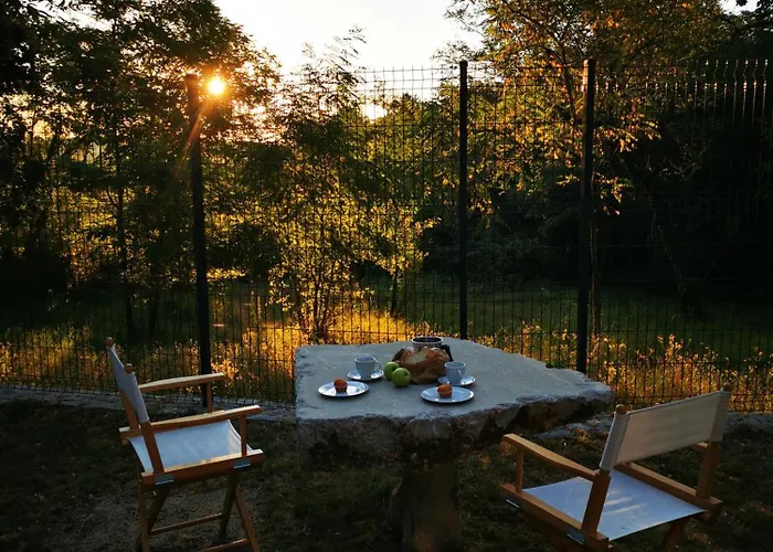 Krasen Kras 104 Luxury tent Komen