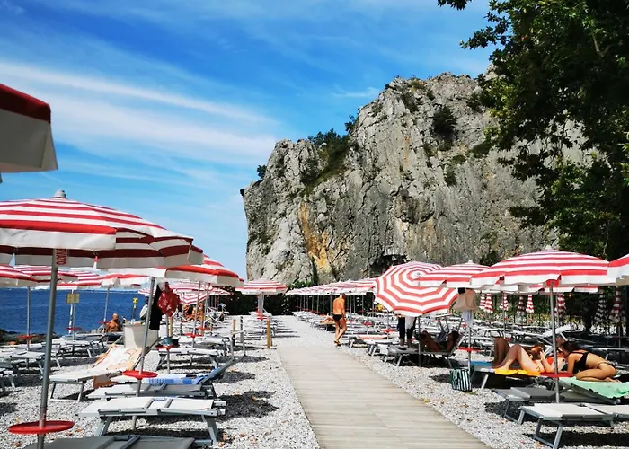 Luxury tent Krasen Kras 104 *